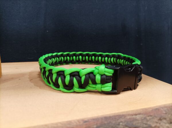 Dögös "Zizi" Paracord Nyakörv - Image 2
