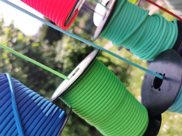 Dögös "Favorite" Paracord Nyakörv - Image 3