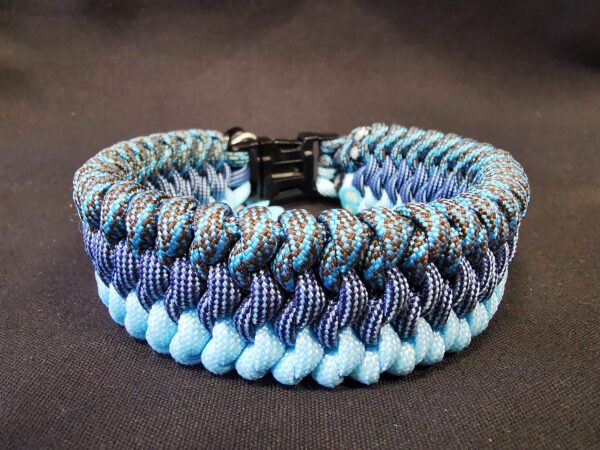 Dögös „Favorite” Paracord Nyakörv (másolat)