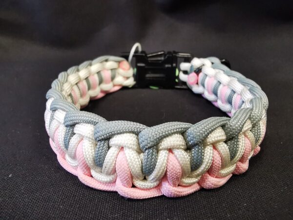 Dögös "Zizi" Paracord  Nyakörv