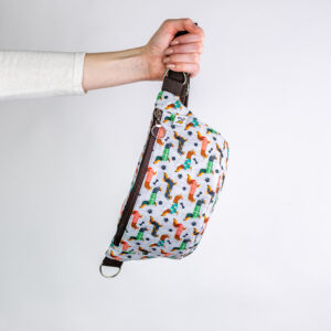 Fancy Flea Tacskó apró mintás övtáska